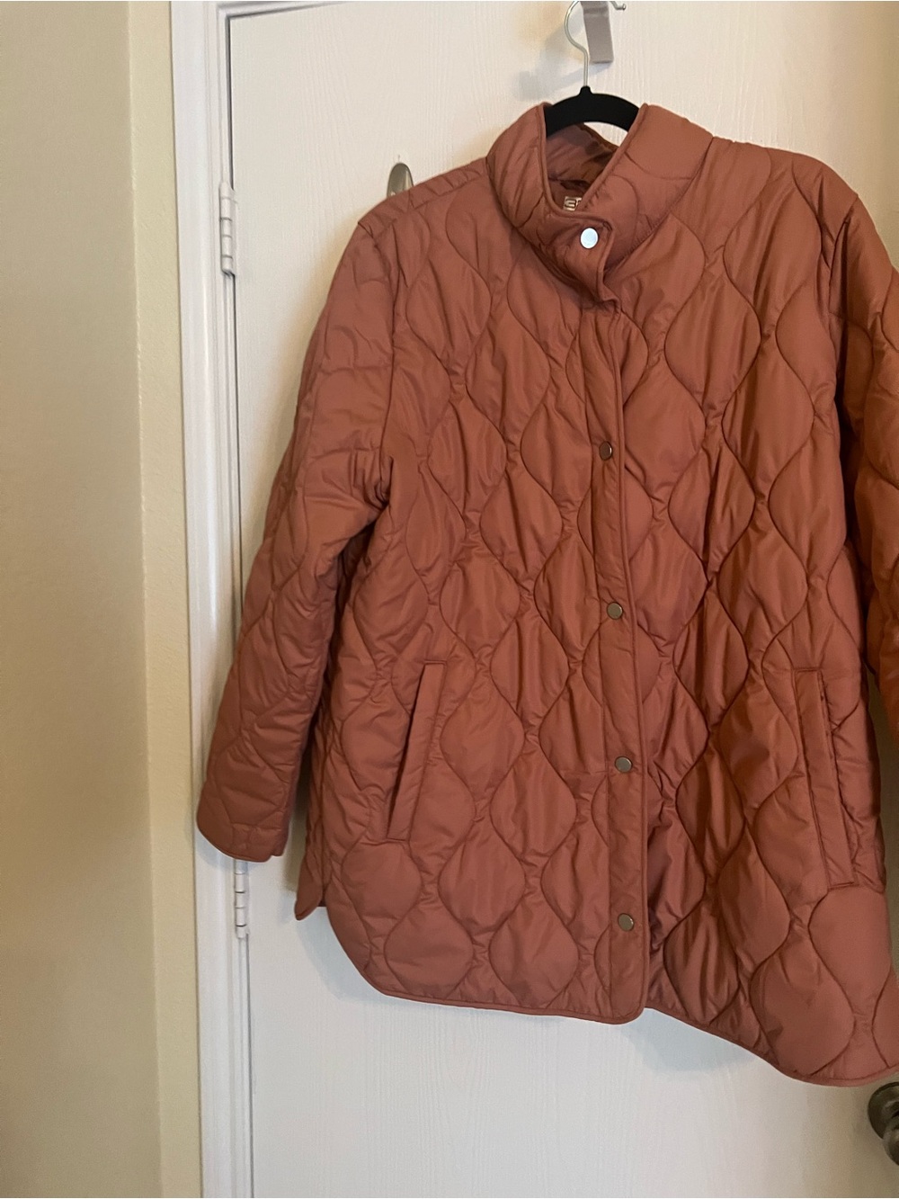 Quilted Lightweight Women's Jacket - Rust/Salmon
